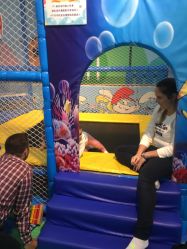 -爱婴室(上海浦建路店)