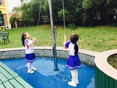 -五彩童年幼儿园