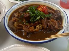-CowCow其其·牛杂咖啡公司(六运店)