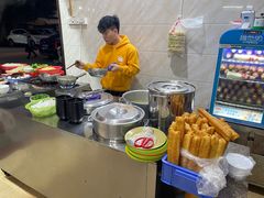 自助取餐区-自园小食店