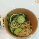 今天正好在外面忙，就想着吃什么好