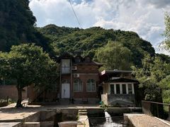 -北京水岸山吧度假村(雁栖镇店)