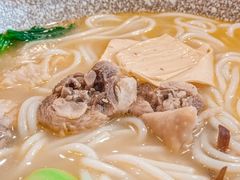 -蒙自源米线大王(江南西路店)