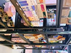 -喵百万·布偶·蓝金金渐层英短·猫舍(百子湾店)