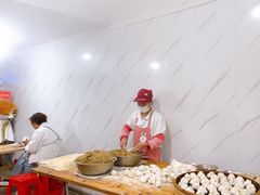 -严氏重油烧麦(民权路店)