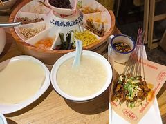 -怪噜范·老贵阳街头名小吃(鸿通城店)