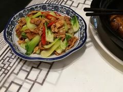 菜梗炒腐竹-客家大院·非遗赣南客家菜(郁孤台店)