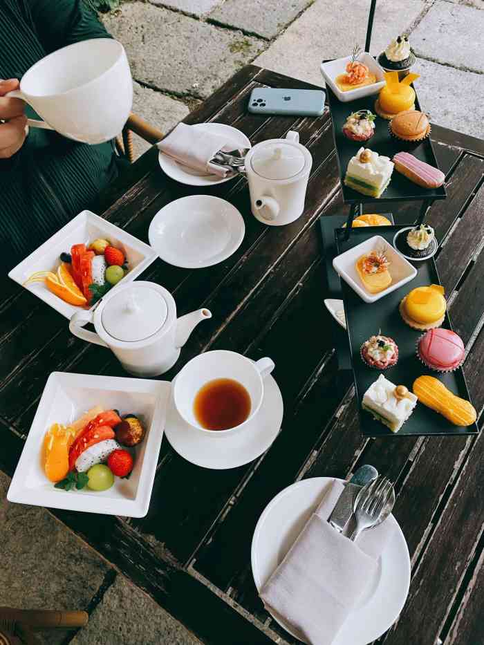 法云安缦西餐厅&酒吧-"一日一城,安排了两餐,下午茶去哪儿呢?不.