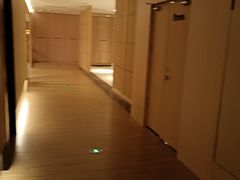 -快乐大桶水养生足浴SPA(前兴路店)