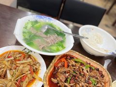 -易老九江湖菜(北滨一路店)