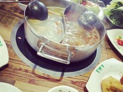 -蒙肥羊·酸汤潮牛·鲜牛肉火锅烤肉自助(岗顶店)