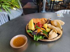 小吃拼盘-蔡澜Pho·越南粉餐厅(海上世界店)