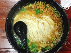 -一品飘香米线(一中总店)