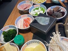 -白乐天毛肚火锅馆(解放碑店)