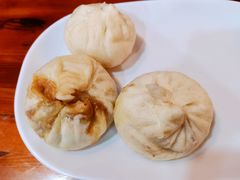 咸蛋黄超人包-老陶包子铺(南大西南村店)