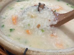 -粤港湾砂锅粥·宵夜(宝龙店)