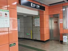 -江南西(地铁站)