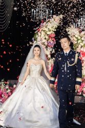 -沐澜婚纱礼服美妆馆(豪润风尚国际店)