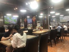 大堂-荔银肠粉(广州天河华利路店)
