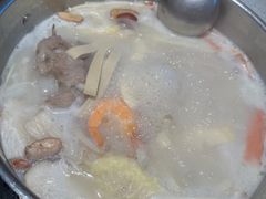 -三人行骨头王火锅(长寿店)