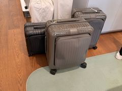 -Rimowa(玛丽恩广场店)