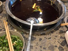 -肖肖酸萝卜鱼火锅(总店)