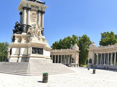 -阿方索十二世纪念碑