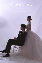 -挪娅婚纱摄影皇家会所