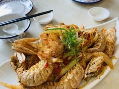 -覃记海鲜美食餐厅