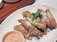 -阿妮叶李(光谷世界城店)