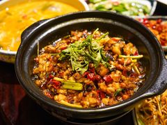 干锅牛蛙煲-馬蘭花開(车站大道店)