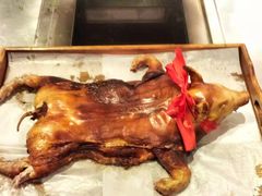 烤乳猪-大汗烧烤滩羊馆(清水河公园店)