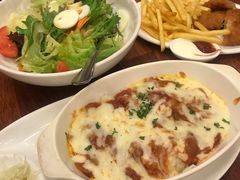 -玛格萝妮比萨屋(四平店)