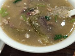 -清真吴记门钉肉饼·喜多利