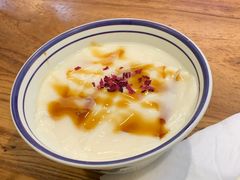 -云阿蛮云南生烫牛肉米线(奉贤路店)