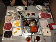 -海底捞火锅(关山保利店)