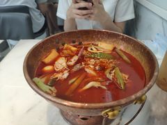 -成都你六姐·牛肉冒菜·麻辣香锅(长泰广场店)