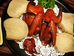 蜜制烤乳鸽-避风塘(光启城店)