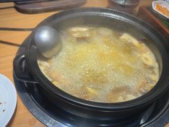 -一朵菌·野生菌探索家火锅(南亚店)