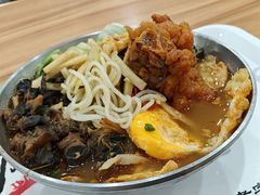 -爱民螺蛳粉(梧州国泰广场店)