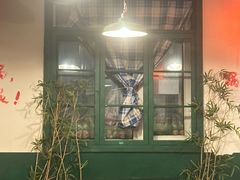-渝井巷重庆老火锅(沈阳吉祥店)