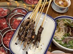 -云阿蛮云南生烫牛肉米线(奉贤路店)