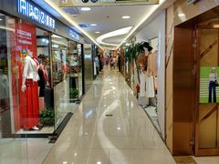 -广州白马服装市场