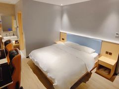 -网鱼电竞酒店(上海闵行七宝古镇店)