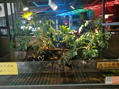 -胖哥俩肉蟹煲(茂业店)