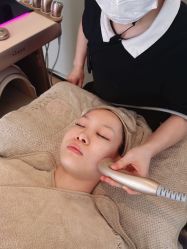 -AGE LOCK 锁龄美肌