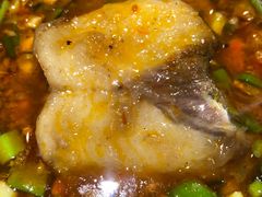 -肖肖酸萝卜鱼火锅(总店)