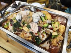 -后街佬·炭火鲜鱼杂(南城店)