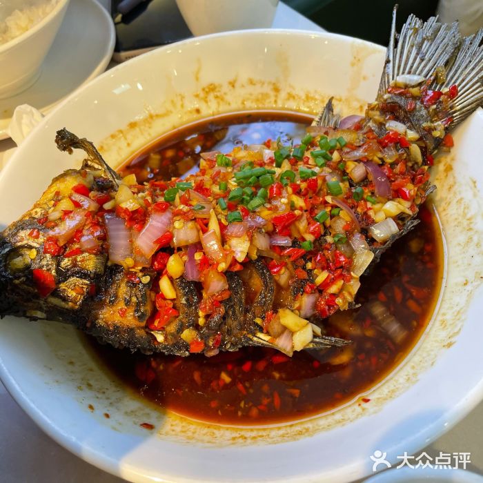 费大厨辣椒炒肉(万象汇店)香煎大鲫鱼图片