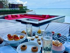 -瑰丽酒店·海吧·天际下午茶·现场DJ·天台酒吧